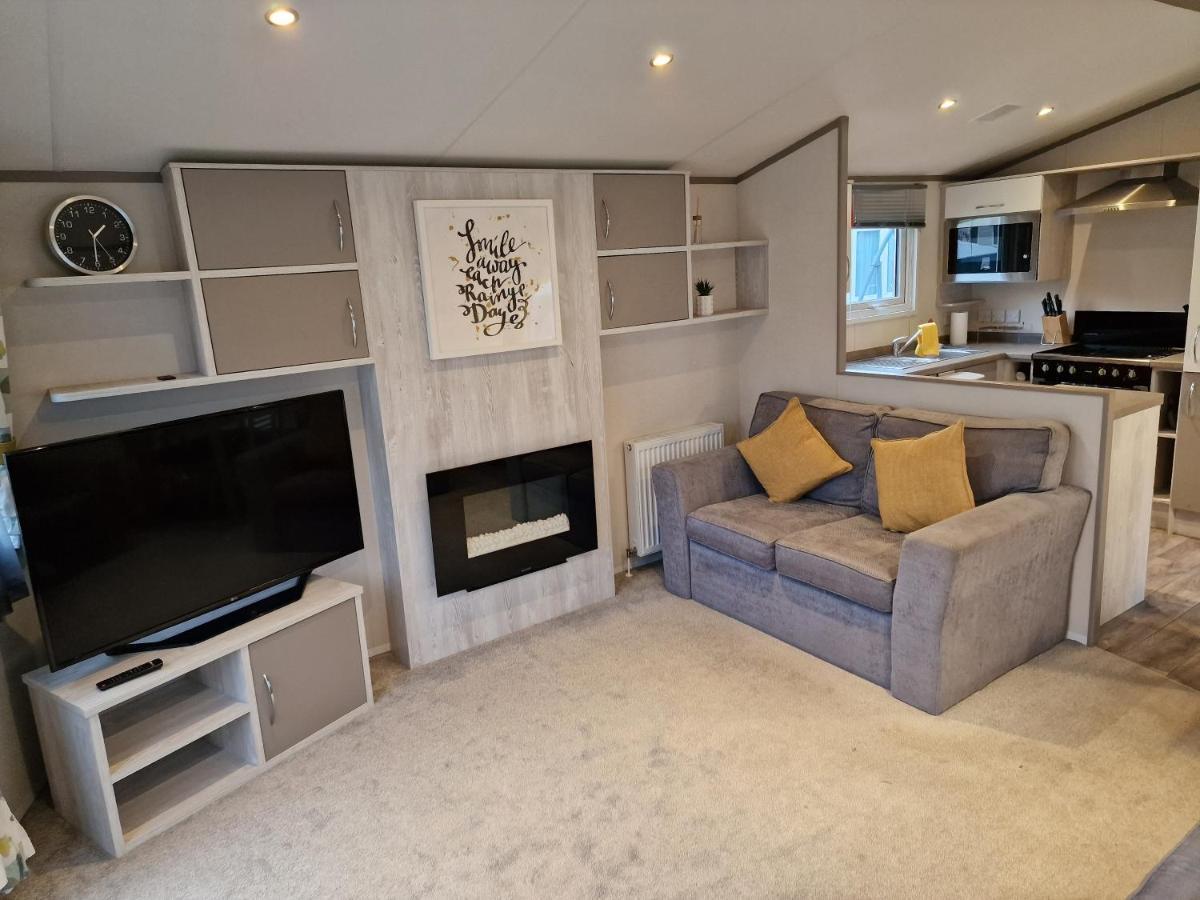 Billing Aquadrome- Bird Lake Pastures Holiday Caravan Sleep 6 Northampton Exterior foto