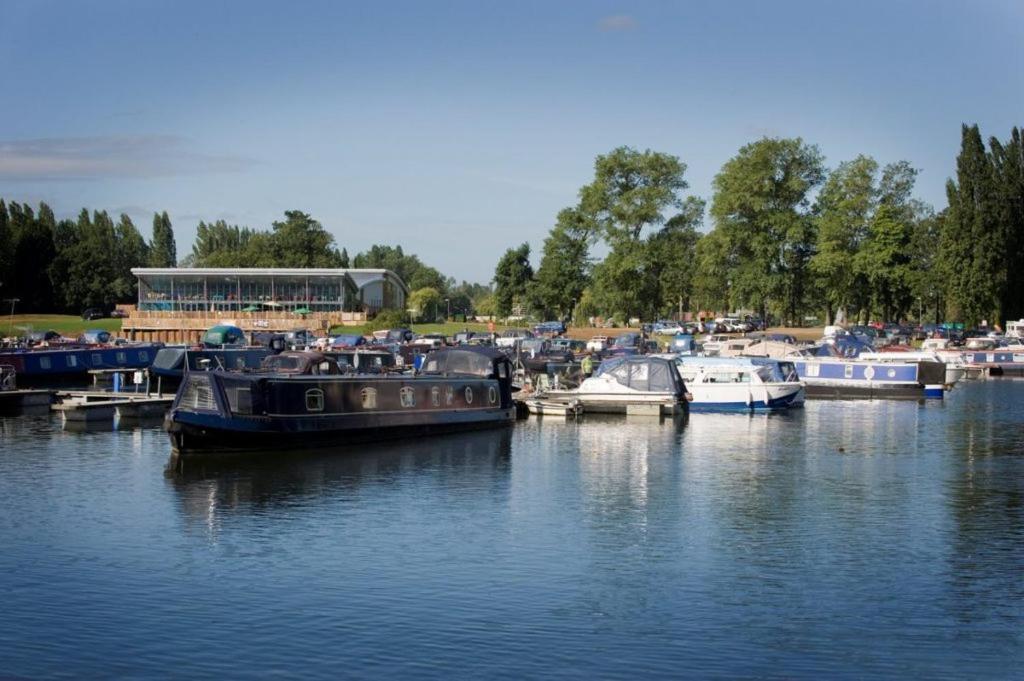 Billing Aquadrome- Bird Lake Pastures Holiday Caravan Sleep 6 Northampton Exterior foto